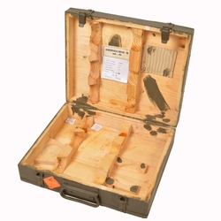 Bedna dřevěná od munice kufříková 82-EO-M použitá