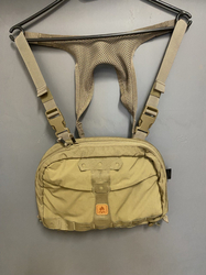 Kapsa hrudní NUMBAT® COYOTE BROWN mírně použitá původně 1790