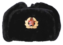 Beranice / Uschanka ruská se znakem ČERNÁ