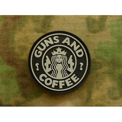 Nášivka GUNS AND COFFEE plast ZELENÁ